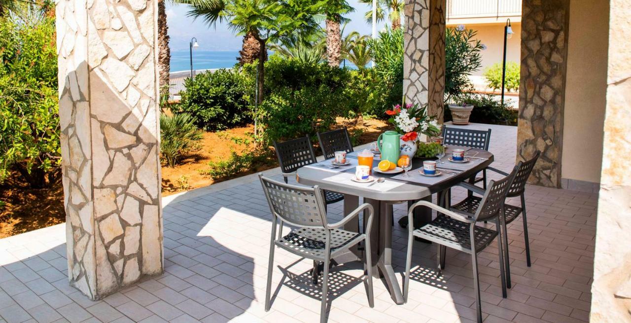 Residence Valentina Balestrate ภายนอก รูปภาพ